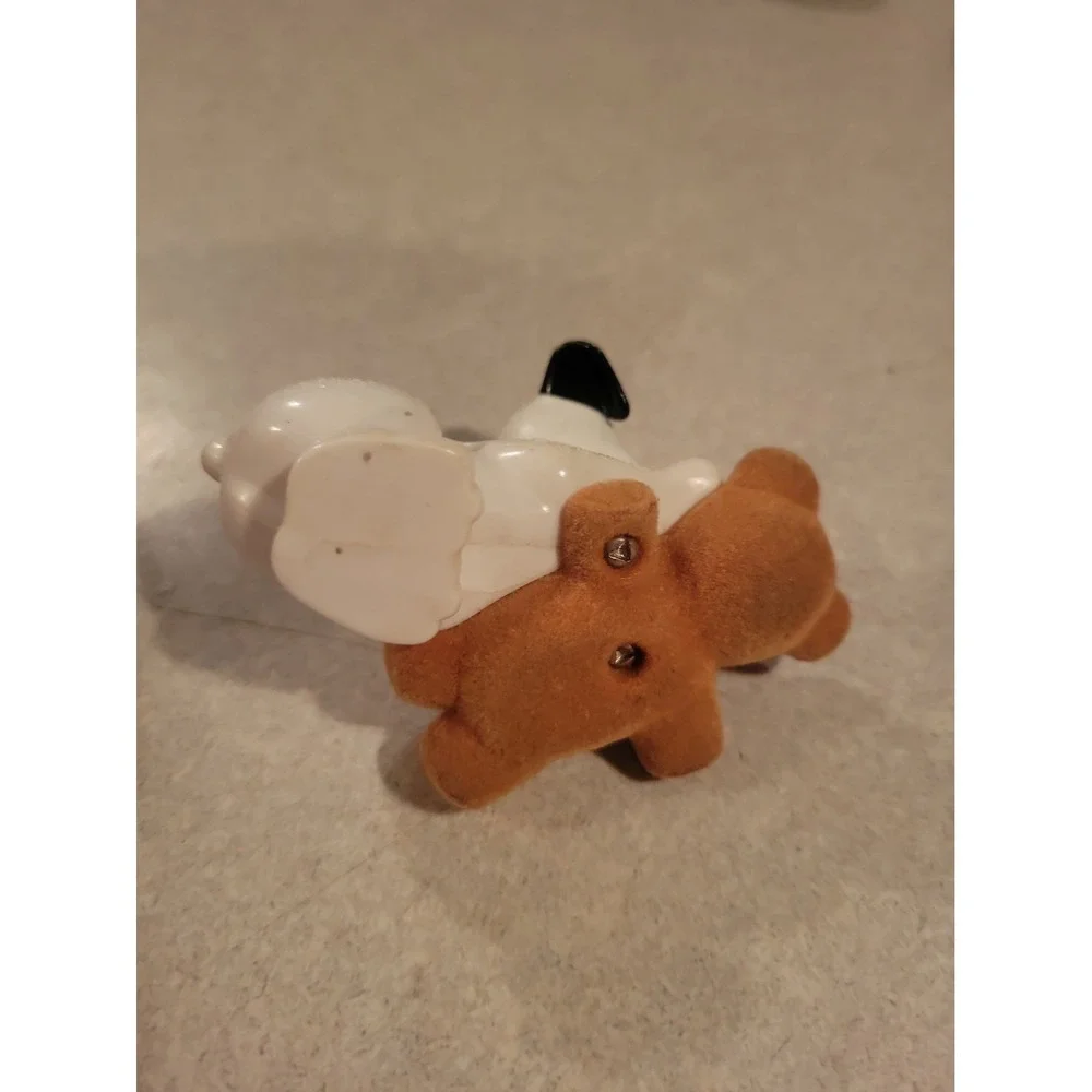 McDonalds Happy Meal Toy Disney's 101 Dalmatians Dog Playing W/Bear Cake Topper